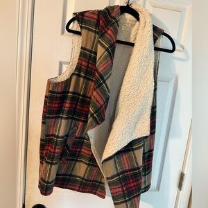 Open faced Maurice’s plaid vest